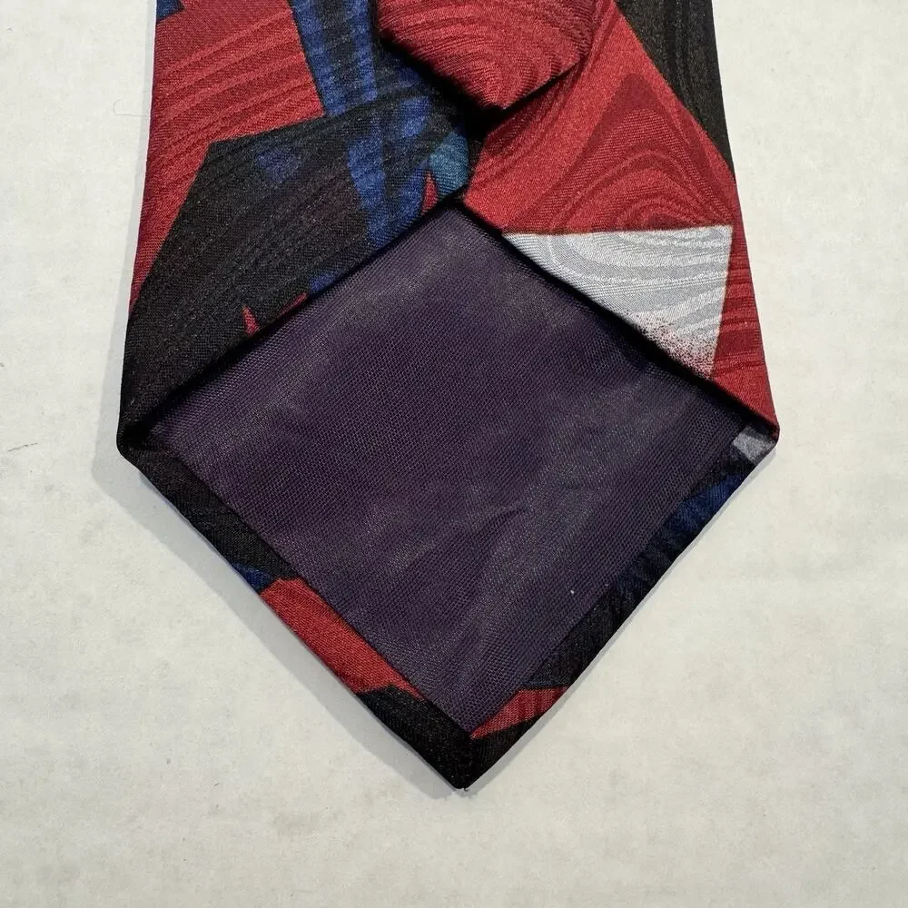 Camden Court Necktie Black Blue Red Geometric Abstract Art Deco Tie Polyester